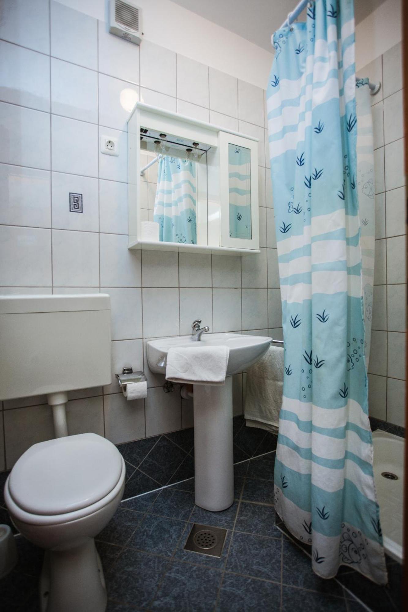 Apartments Agava-Mirjana 오미스 객실 사진